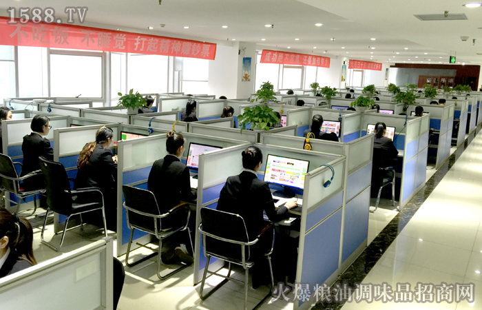 九年火爆 伴我成長