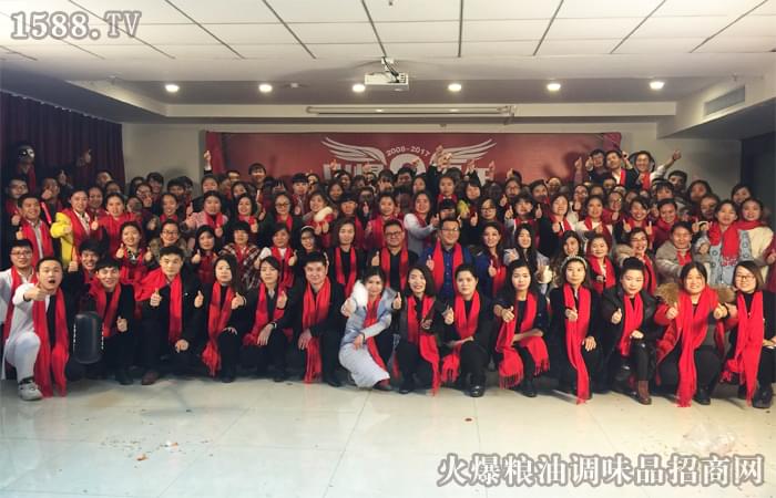 我在火爆之中,火爆在我心中