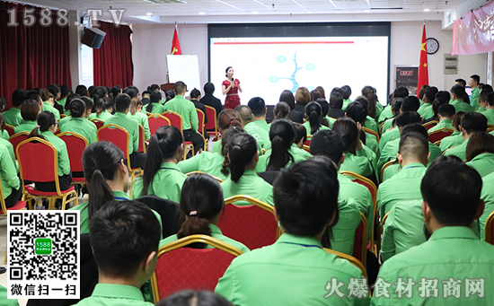 教養(yǎng)體現(xiàn)于細(xì)節(jié),細(xì)節(jié)展示素質(zhì)!