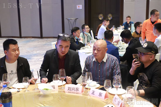 企陽鄭州餐飲展——武漢推介會成功舉辦,共促餐飲行業(yè)發(fā)展!